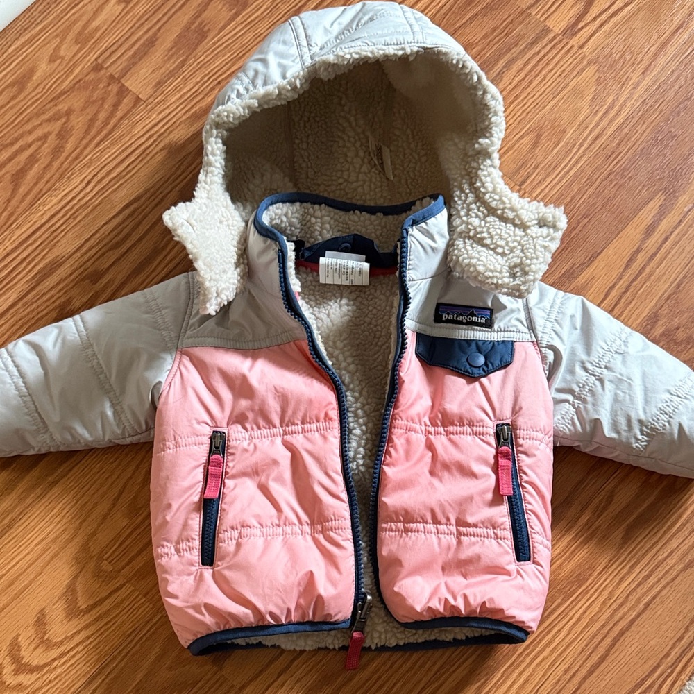 Patagonia Pink and Gray Reversible Fleece-Lined Jacket